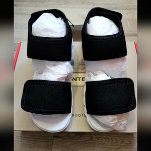 HUNTER Mesh Outdoor Walking Velcro Little Kids Sandals Size 3Girls, 2Boys. NIB